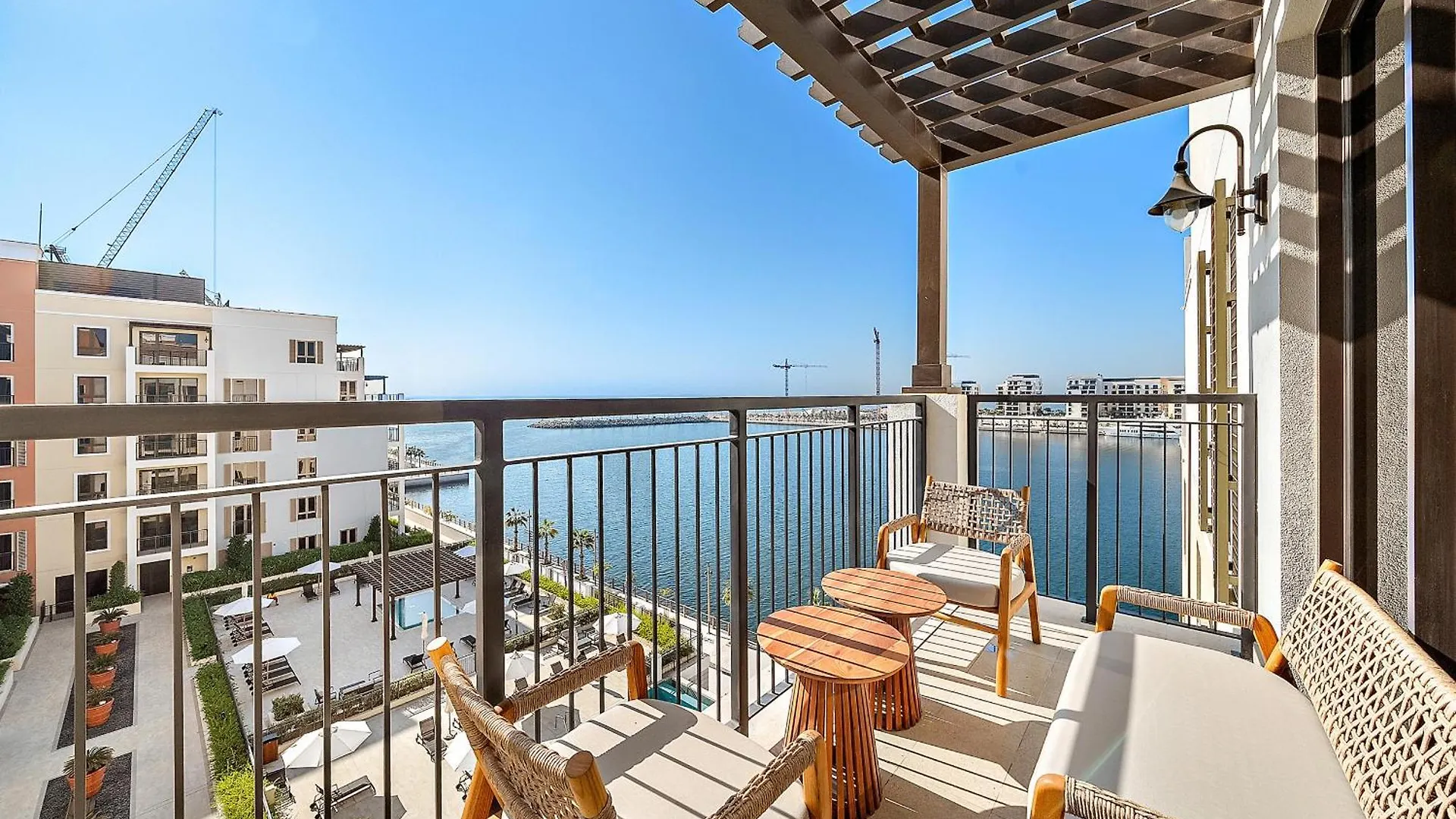 Apartment Vayk - Modern 2Br With Stunning Sea View In Port De La Mer Dubai